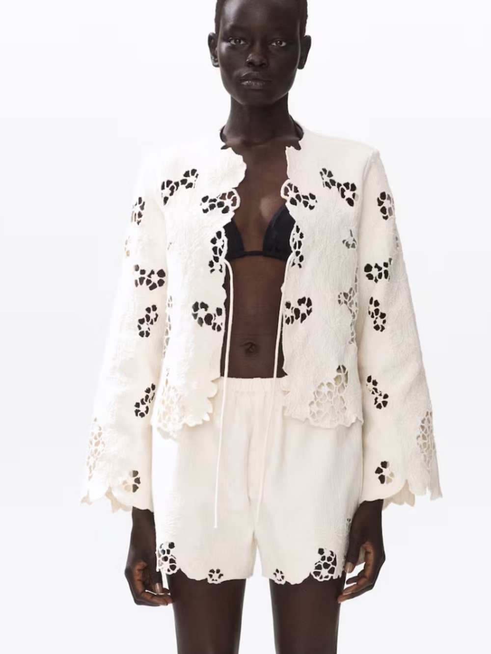 H&M NWT CREAM COTTON EYELET-EMBROIDERED SHORTS
